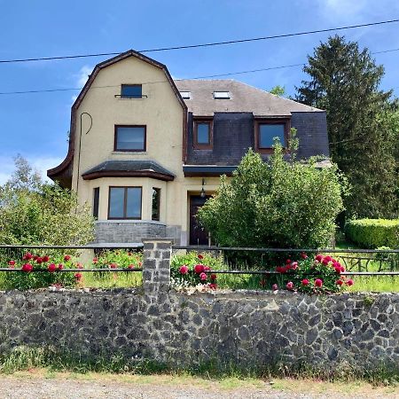 Gezellige Villa Met Open Haard En Zonnige Tuin. Doische Exteriér fotografie